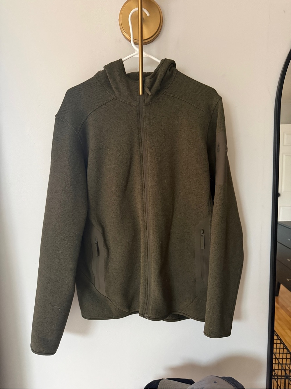 Men's Arcteryx Olive Green Full-Zip Hooded Fleece Sweater